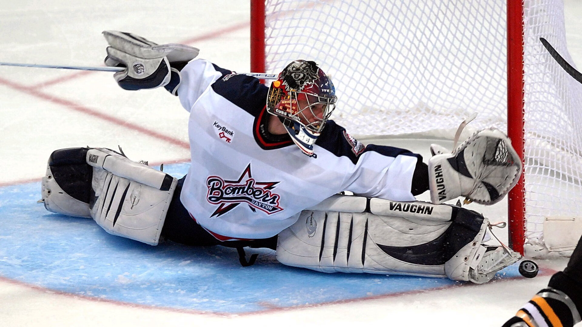 中国男足U20国际邀请赛小胜日本U20 前场三叉戟配合默契，中国u20踢中乙