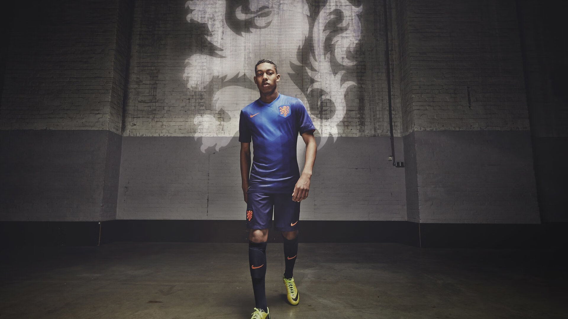 足球战术演变趋势解析，足球战术的概念